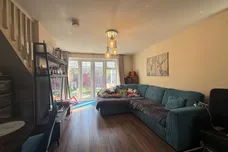 Danbury Place, Leicester