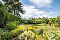 The Readings, Chorleywood, WD3 photo 12