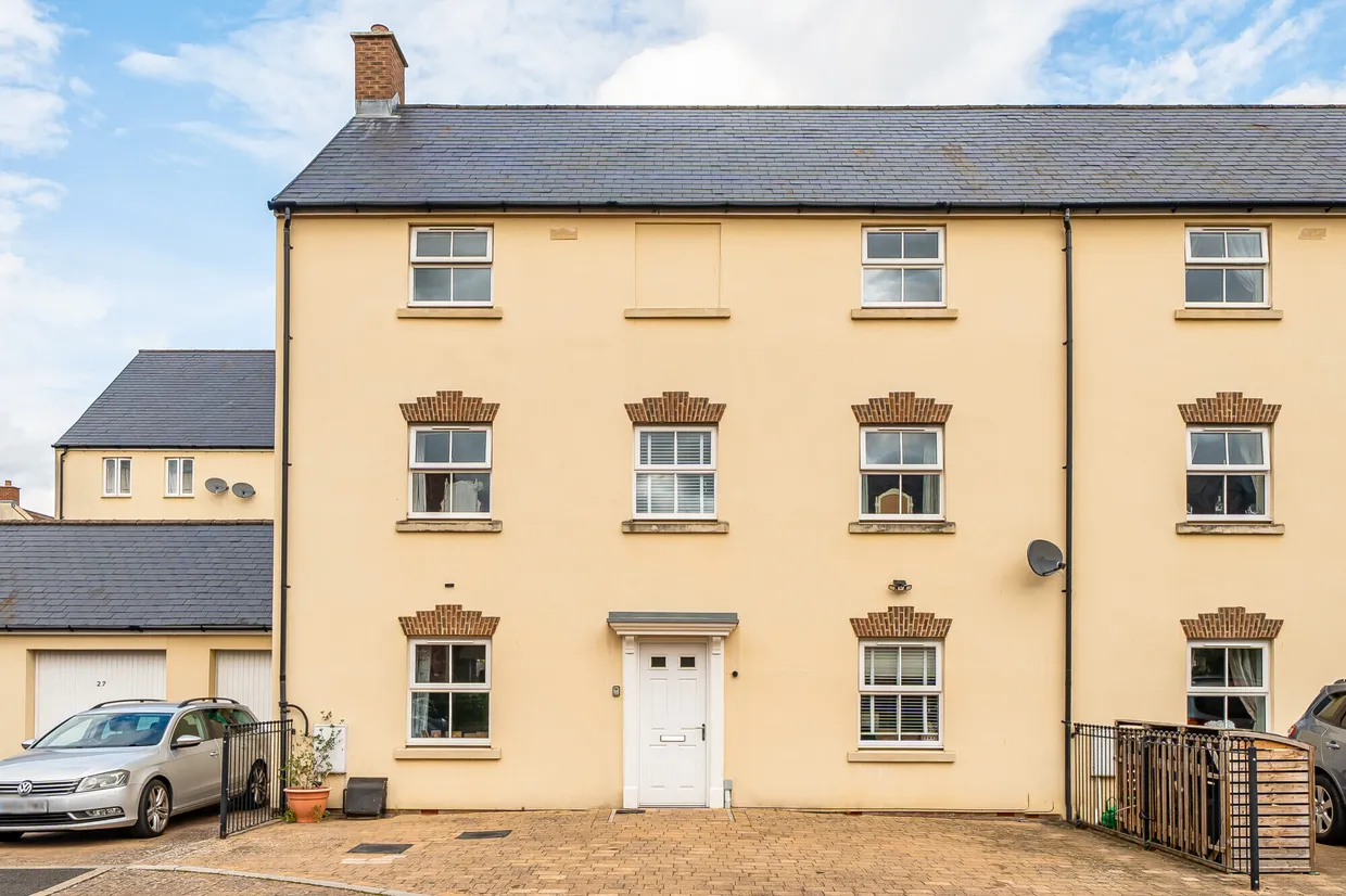 Greenaways, STROUD, GL5 photo 1