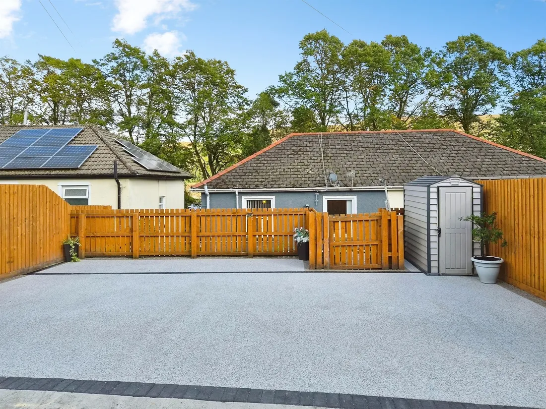 Property photo 28