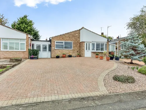 Firdale Avenue, Rushdenphoto