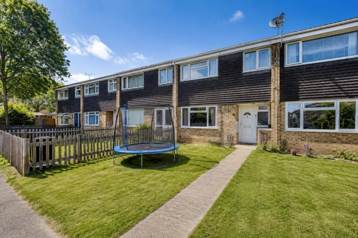 The Paddock, Calmore, SOUTHAMPTON