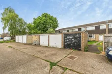 The Paddock, Calmore, SOUTHAMPTON