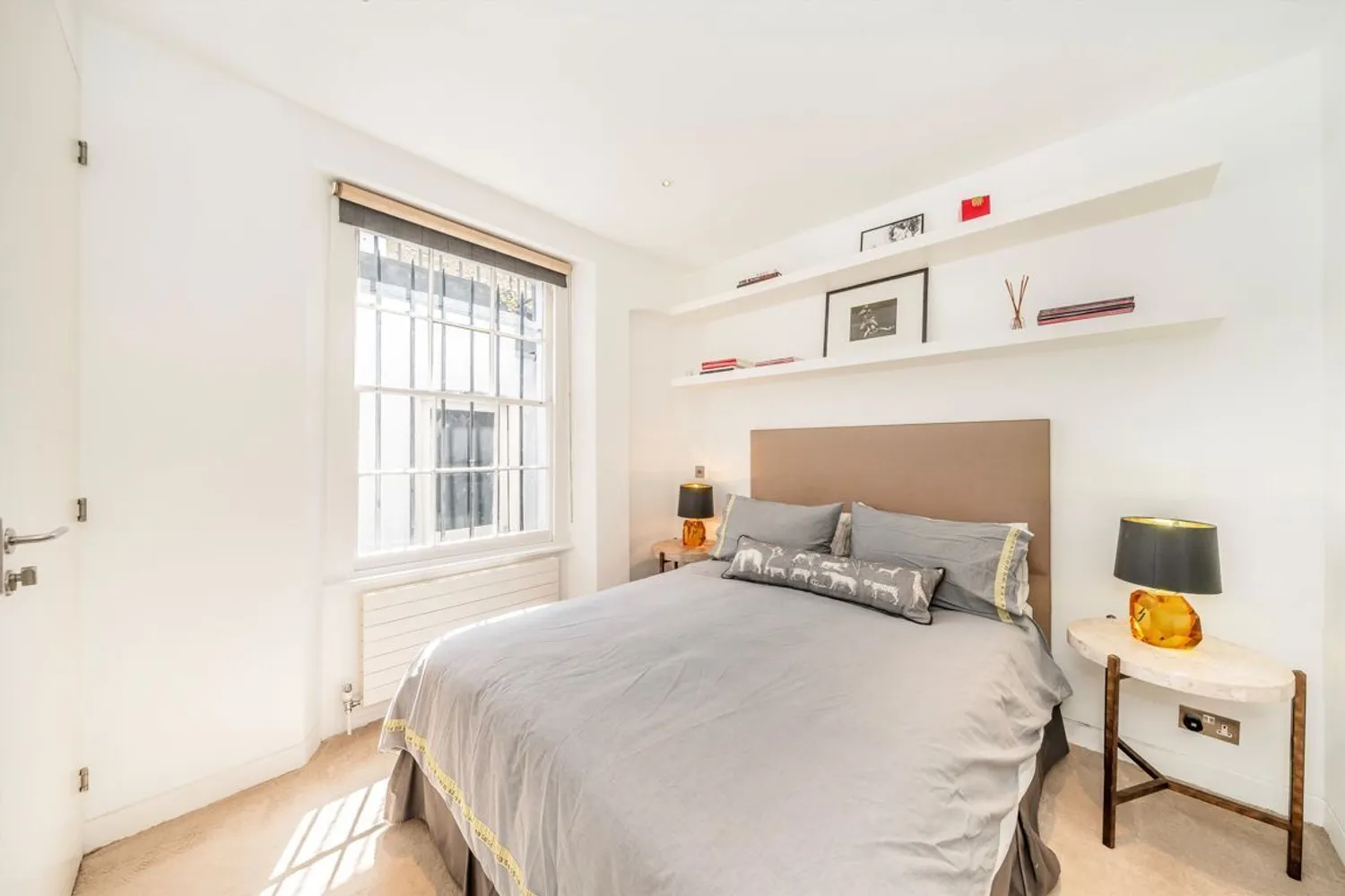 Clarendon Street, London, SW1V photo 6