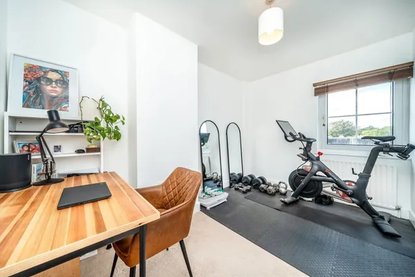 Queens Road, Weybridge, KT13 photo 6