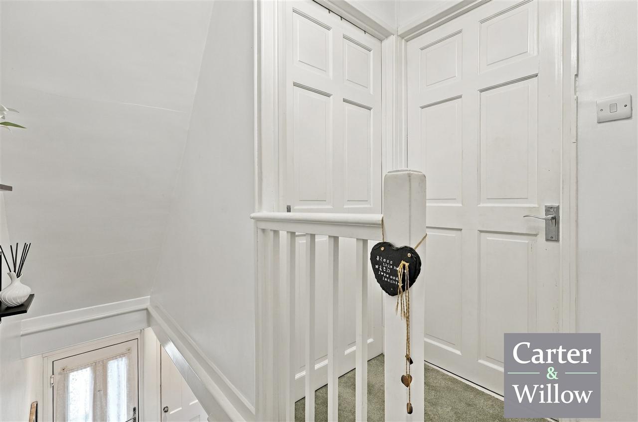 Winmill Road, Essex Image 8