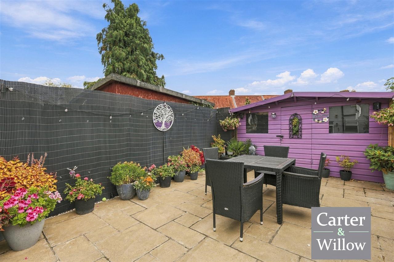 Winmill Road, Essex Image 17