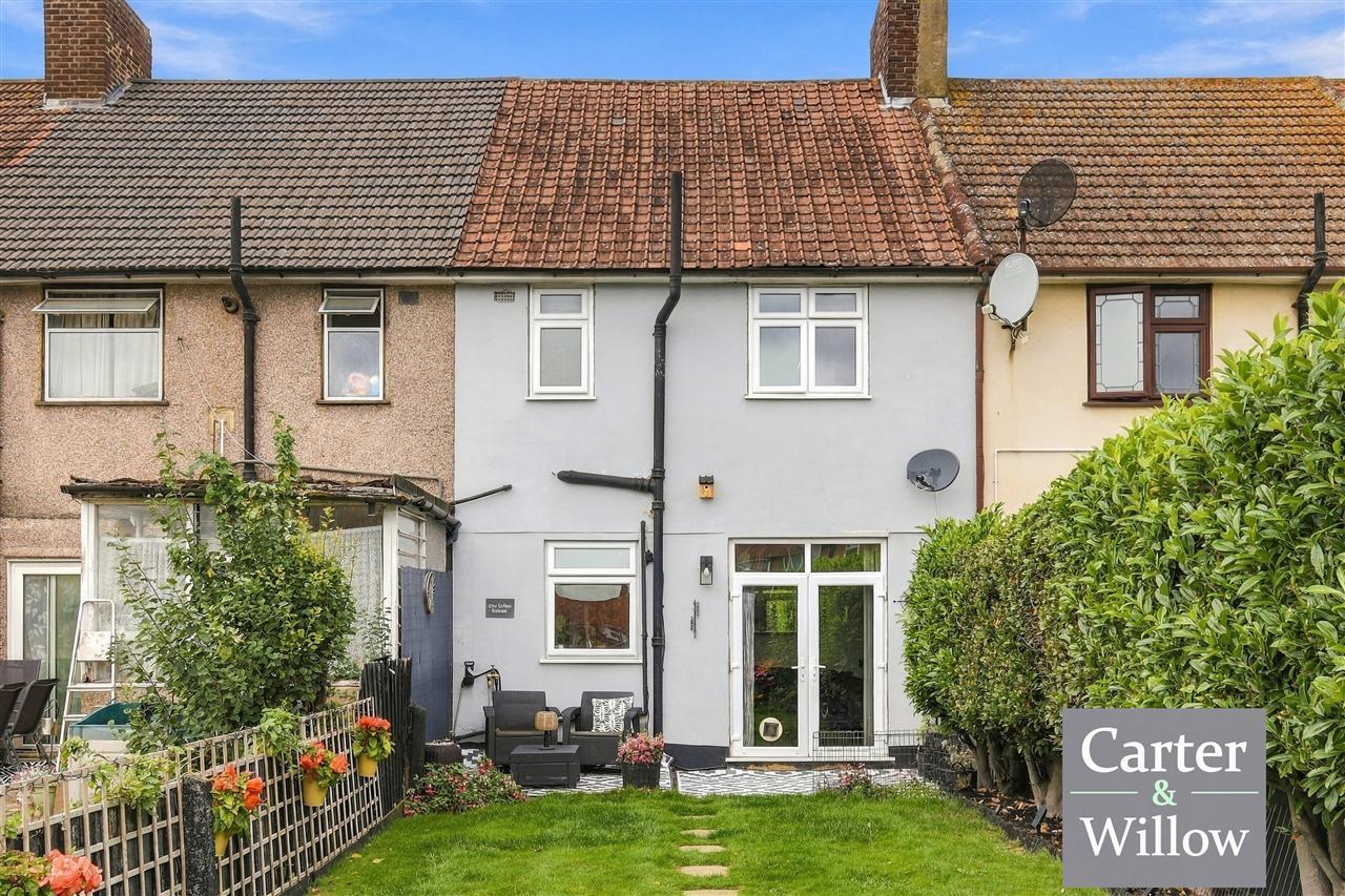 Winmill Road, Essex Image 20