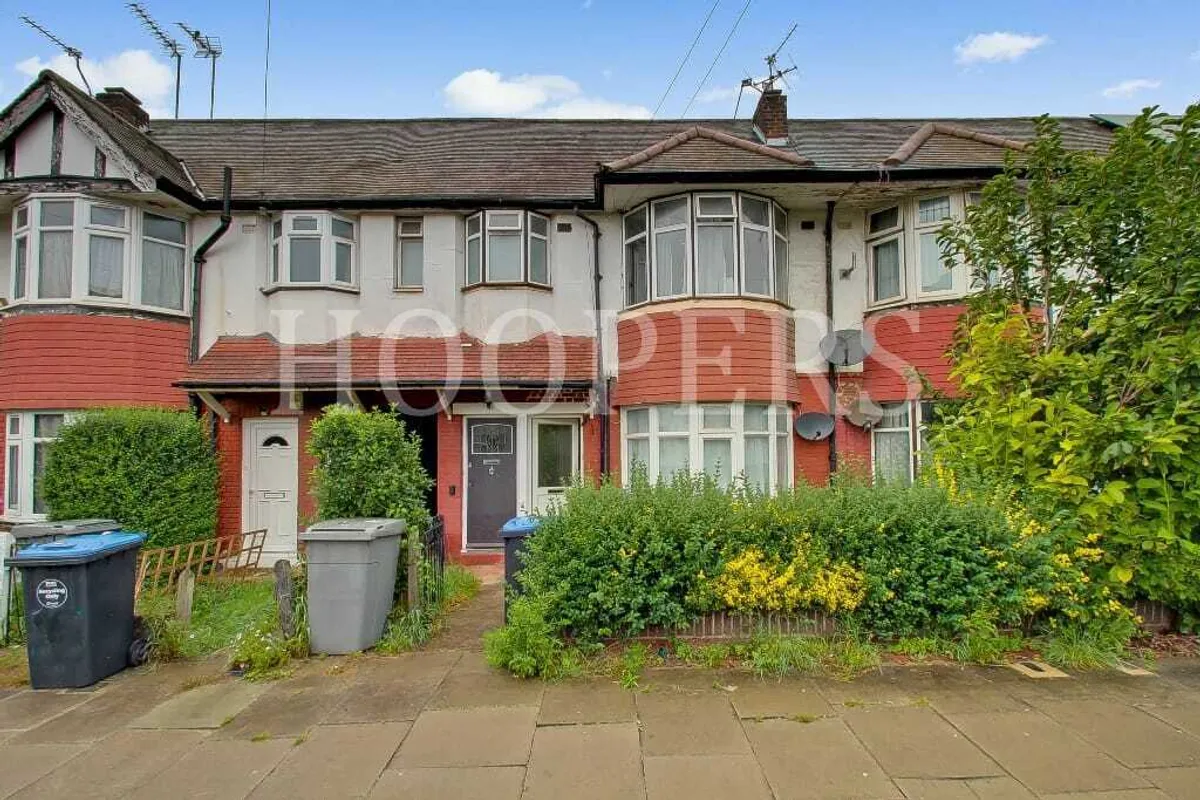 Southview Avenue, London, NW10