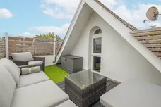 Oak Hill Road, Surbiton, KT6 photo 1