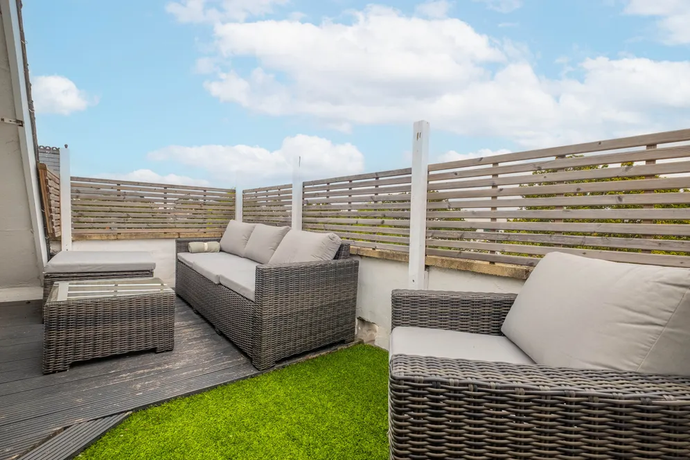 Oak Hill Road, Surbiton, KT6 photo 9
