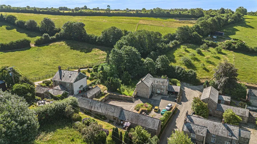 Property Image 36