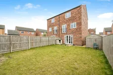 Heatherfields Crescent, New Rossington, DONCASTER