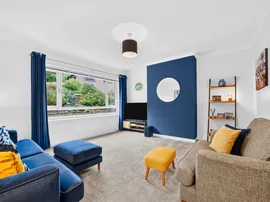 Peveril Court, Rutherglen, Glasgow thumb 2