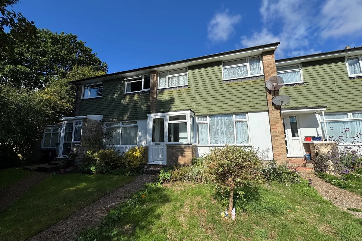 Barons Way, POLEGATE