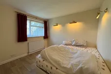 Barons Way, POLEGATE