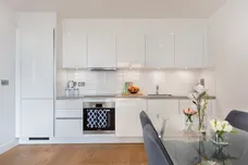 17 Montrose Crescent London HA0 photo 2