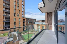 17 Montrose Crescent London HA0 photo 4
