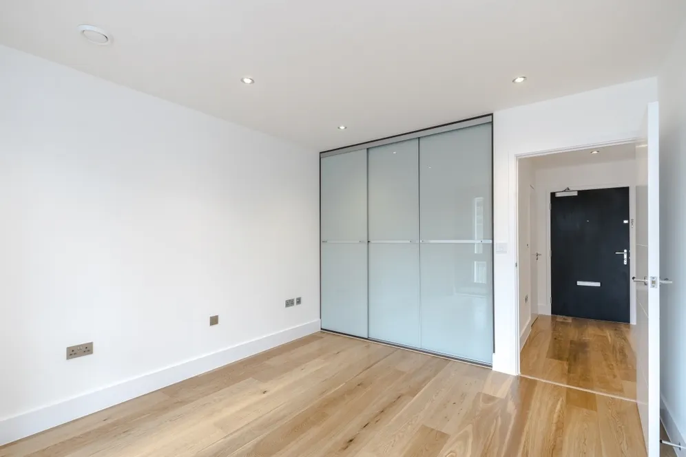 Faraday Road London W10 photo 7