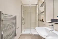 17 Montrose Crescent London HA0 photo 17