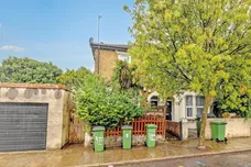 Fairthorn Road (Flats A and B), London