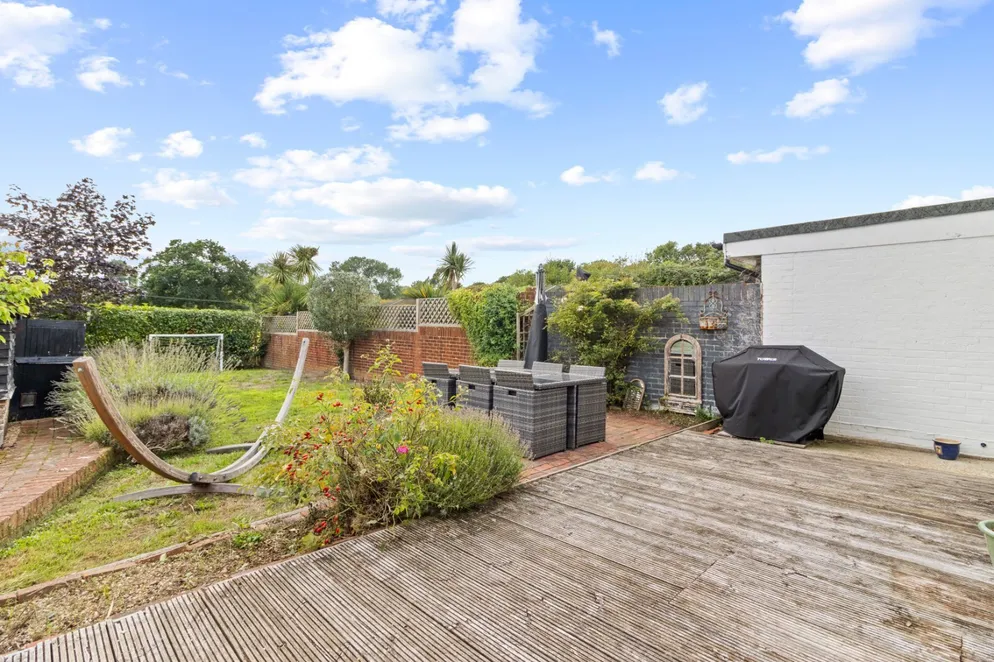 Property carousel item 29