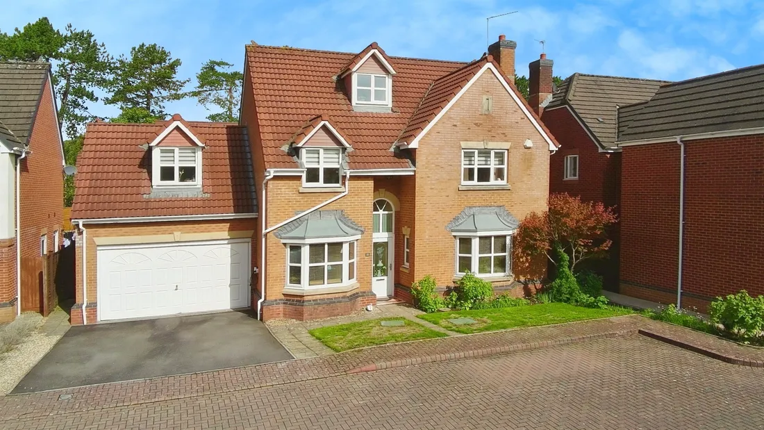 Property photo 28