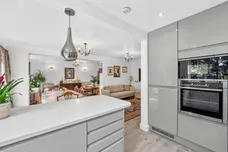 Gavina Close, MORDEN