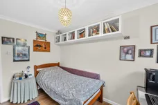 Gavina Close, MORDEN