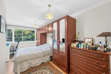 Gavina Close, MORDEN
