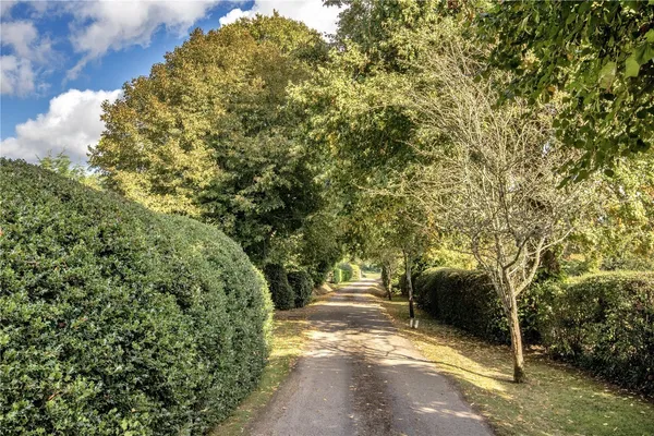 Hinksden Road, Benenden, TN17 photo 5