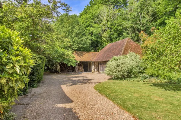 Hinksden Road, Benenden, TN17 photo 6