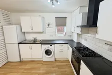 New Road, Rainham