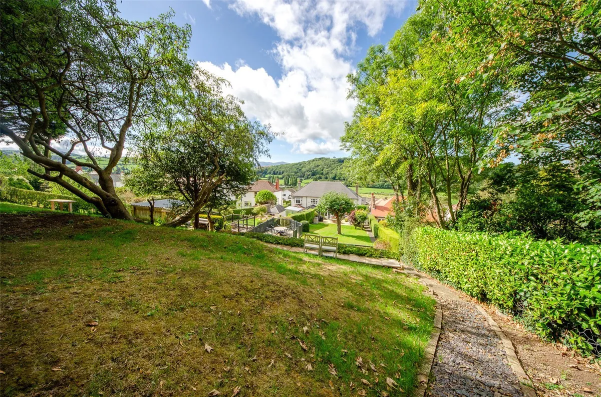 Dinerth Road, Rhos on Sea, Colwyn Bay, Conwy, LL28