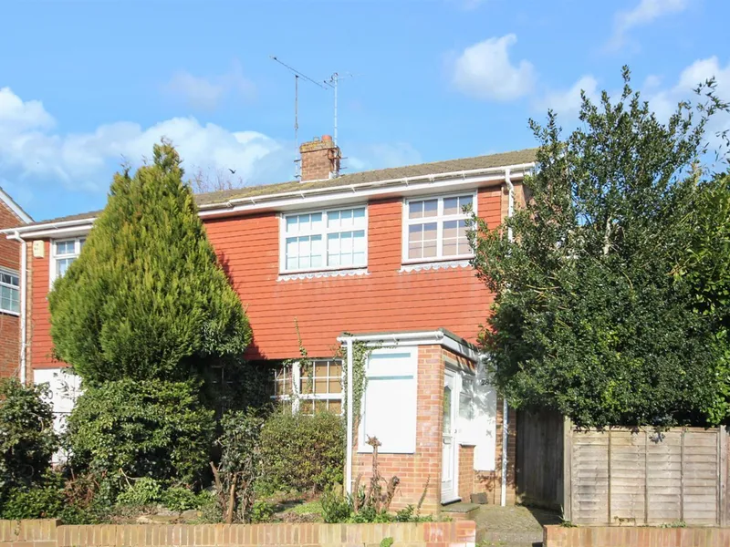 Property thumbnail 1 out of 3