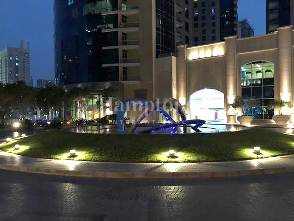 Dubai Marina