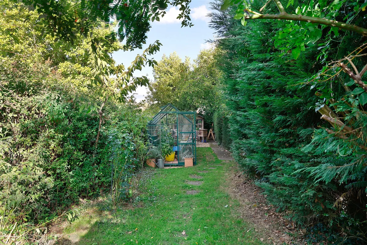 Horsham Road, Mid Holmwood, Dorking, Surrey, RH5