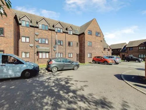 Oliver Close, Rushdenphoto