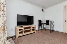 Oliver Close, Rushden