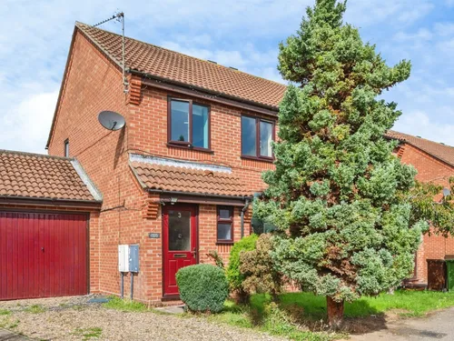 Campion Close, North Walshamphoto