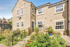 Gardeners Walk, Skelmanthorpe, Huddersfield
