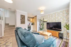 Gardeners Walk, Skelmanthorpe, Huddersfield