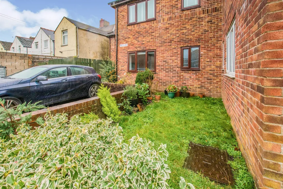 Property photo 8