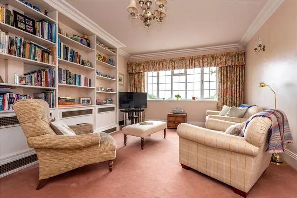 Red Lane, Dorking, RH5 photo 17