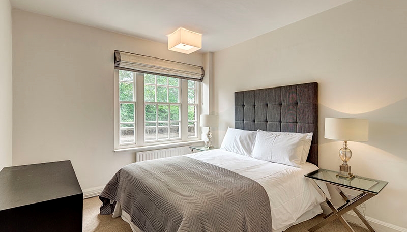 2 Bedroom Apartment To Let  Fulham Road  SW3 Image 4