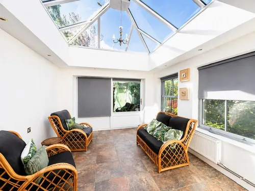 Duxford Close, Llandaff, Cardiffphoto