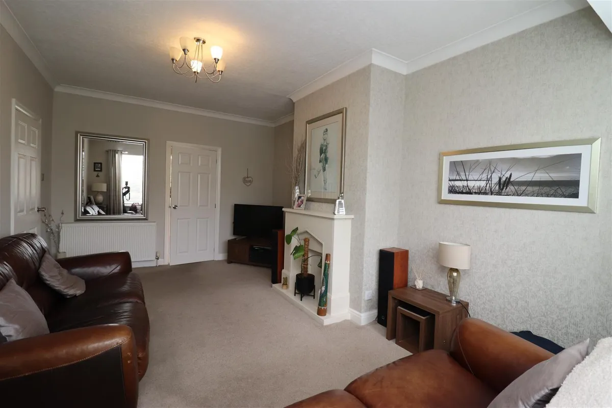 Haven Avenue, Brough