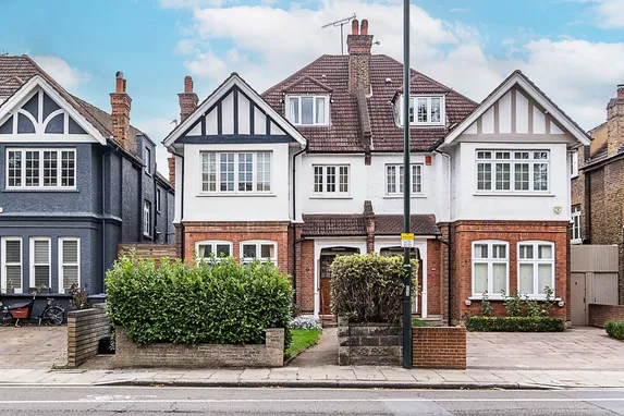 Sheen Road, Richmond, TW10