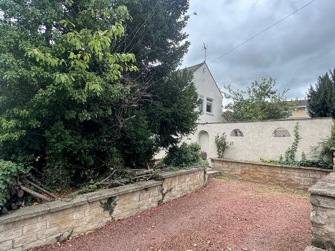 Yew Tree Cottage, Low Street, Carlton in Lindrick