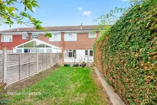 Cremorne Gardens, Epsom
